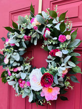 Load image into Gallery viewer, Vibrant mini ranunculus wreath
