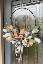 Load image into Gallery viewer, Spring tulip hoop wreath
